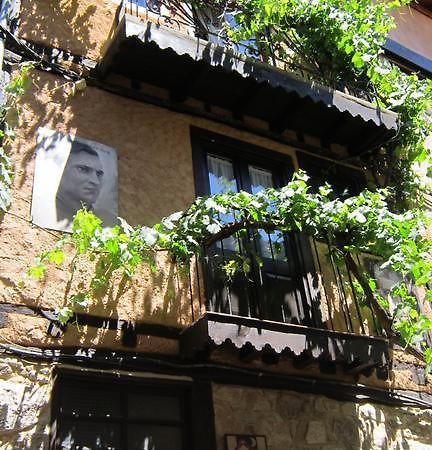 Casa De La Parra Mogarraz Exterior foto